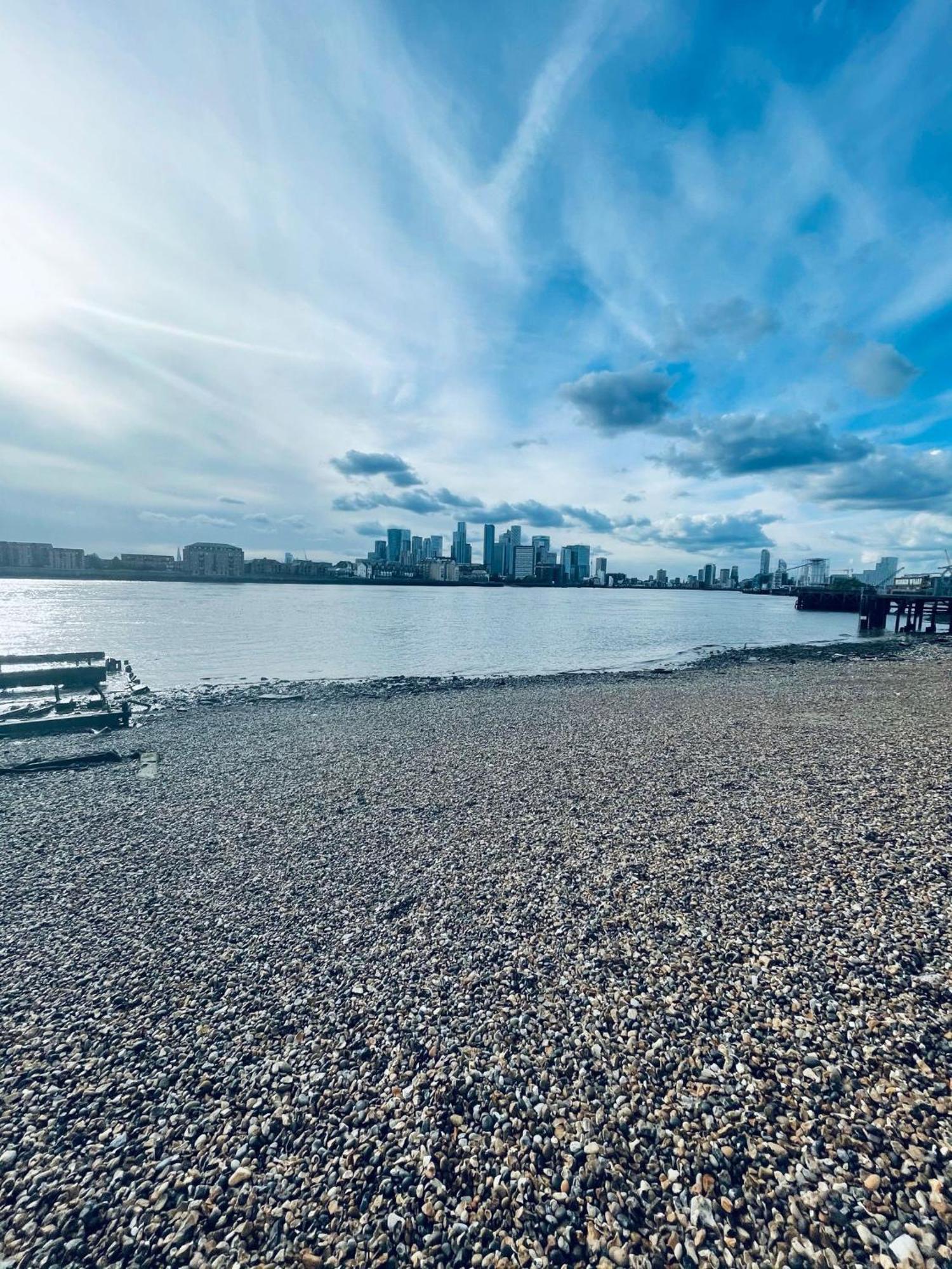 Greenwich Apartment With A River View & Balcony Near The 02 Arena & North Greenwich With Free Wifi & Fast Links Into Central Londýn Exteriér fotografie