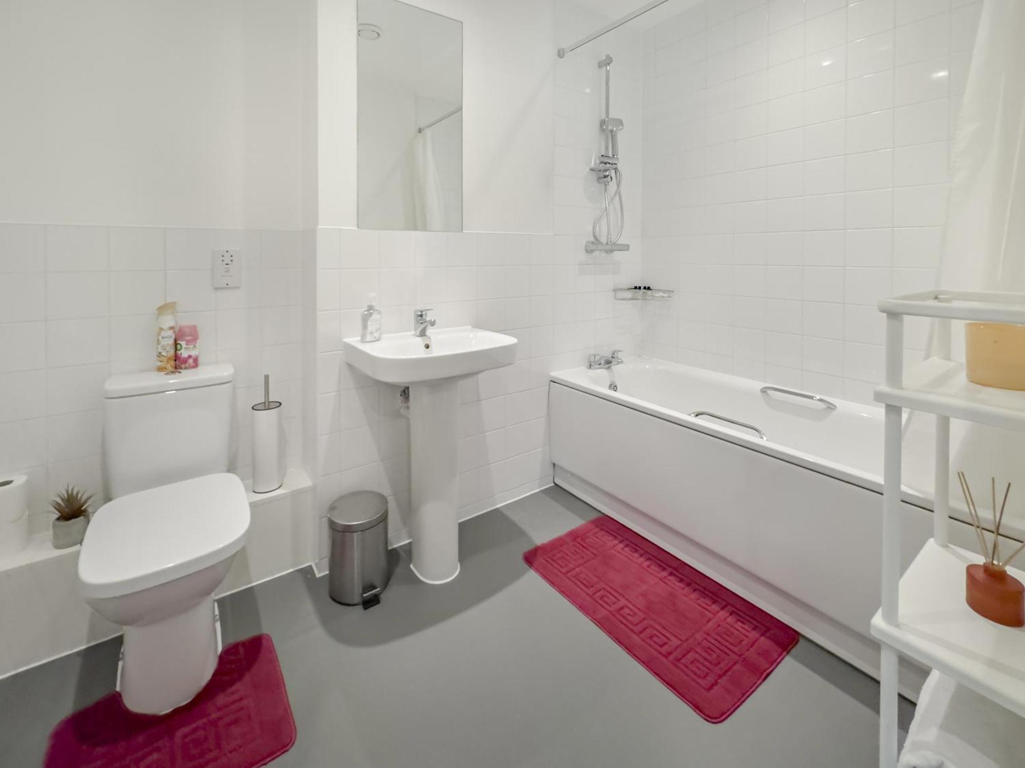 Greenwich Apartment With A River View & Balcony Near The 02 Arena & North Greenwich With Free Wifi & Fast Links Into Central Londýn Exteriér fotografie